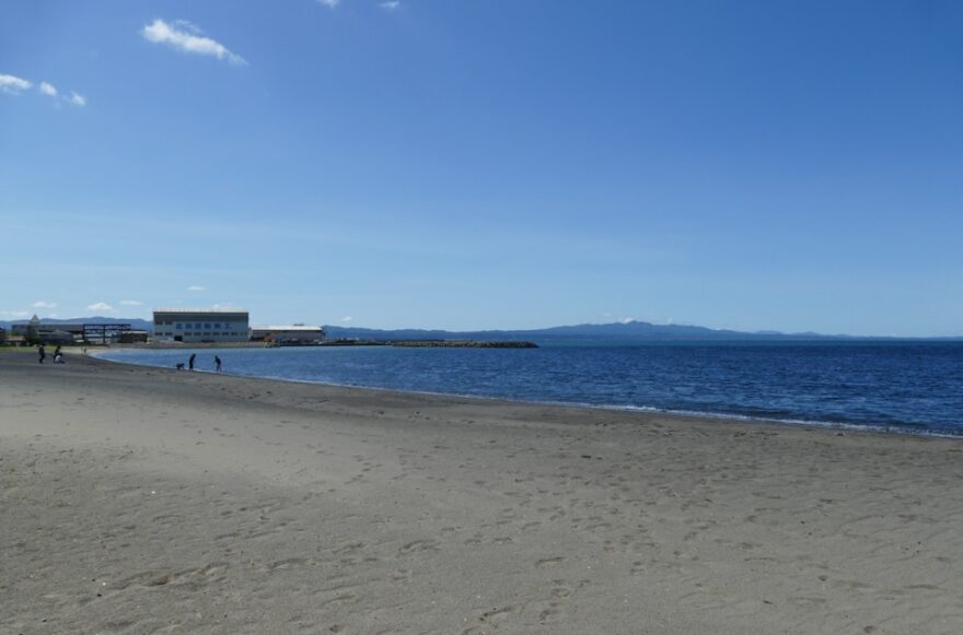 海で気軽に遊べる公園、青森市「合浦公園」