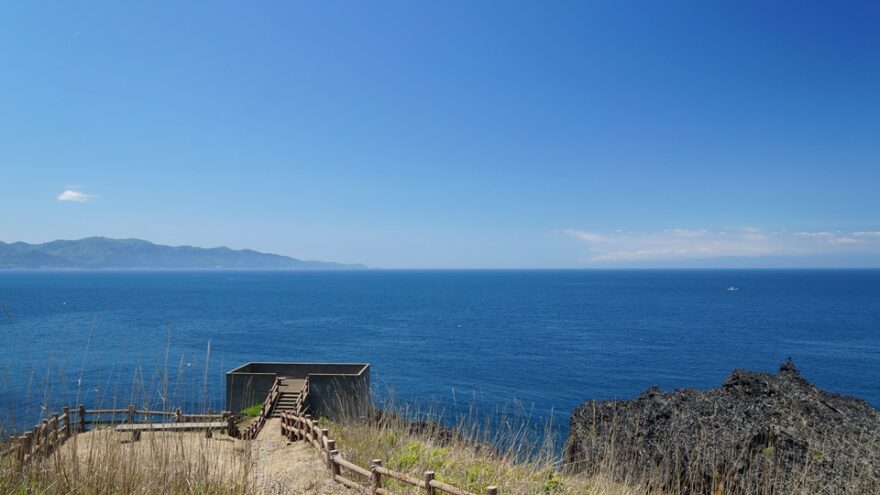 今別町の「鋳釜崎」はドラマのラストシーンに登場しそうな絶景スポット！？