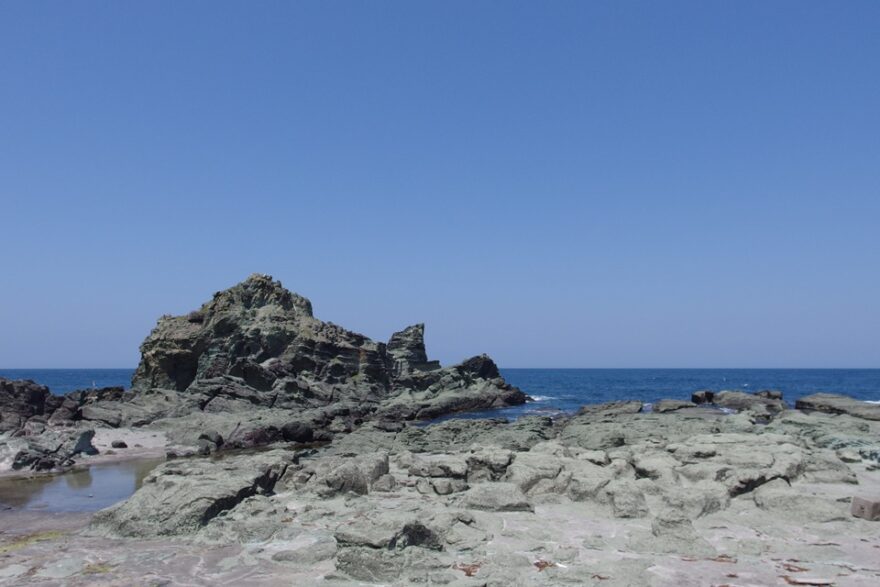 自然の力ってすごい！！深浦町「千畳敷海岸」は感動スポット！！