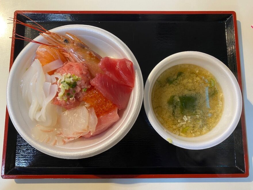 青森市「海を楽しむ」プチ旅日記～のっけ丼・陸奥湾・喫茶店～